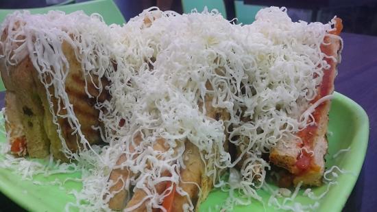 Preeti Sandwich & Juice Centre